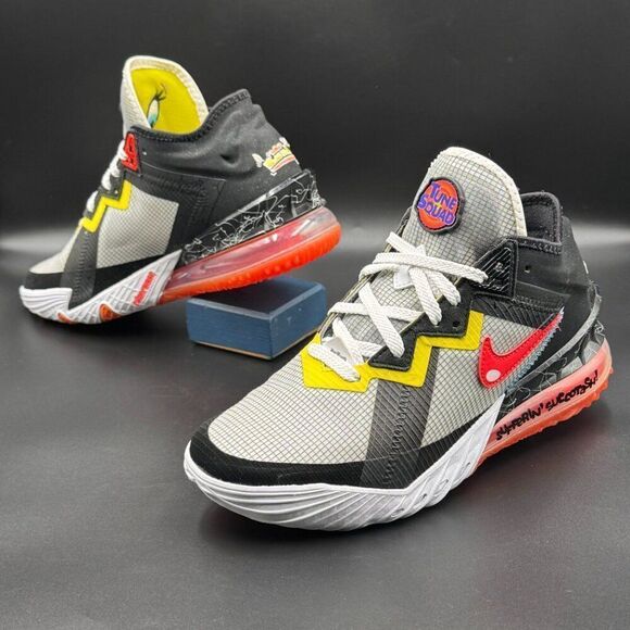 Nike Space Jam x LeBron 18 Low 'Sylvester x Tweety' - Picture 5 of 9